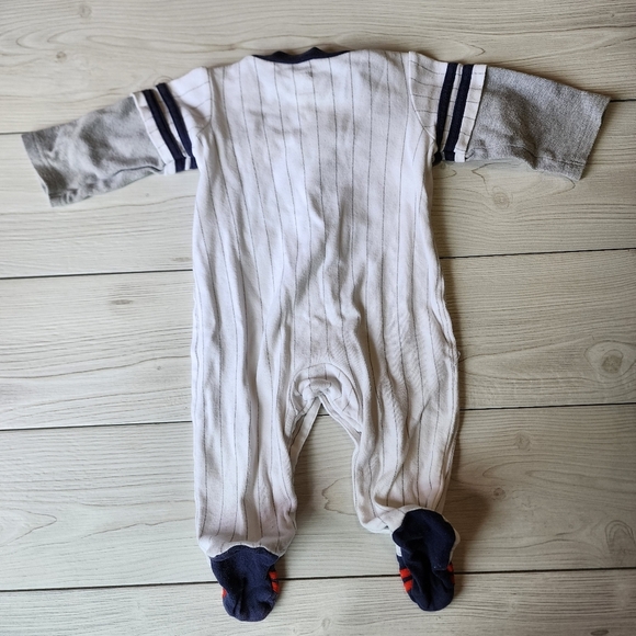 Carter's All star baseball baby footie sleeper pajama size 9 mo - Picture 8 of 10
